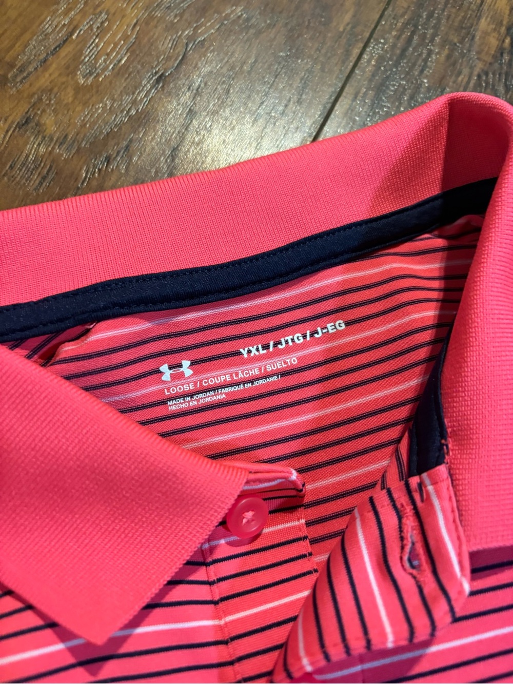 2 Under Armour boys size XL 14/16 dri fit polos - Picture 5 of 6